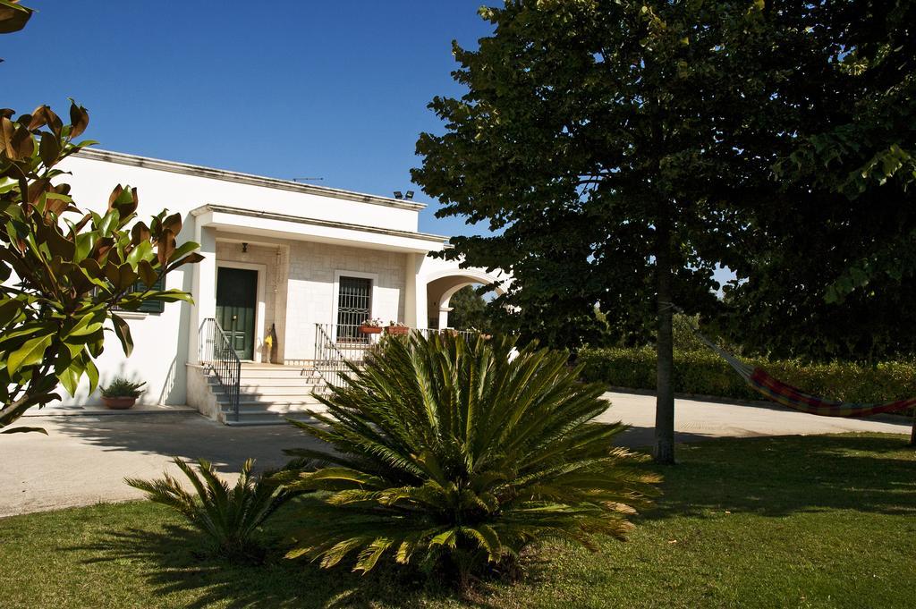 Bed and Breakfast La Volpina Martina Franca Exterior foto